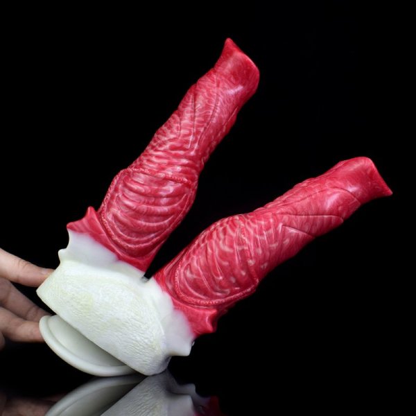 (image for) Alien Wolf Phallus - 13