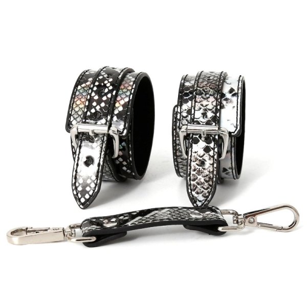 (image for) Serpentine Wirst And Ankle Cuffs