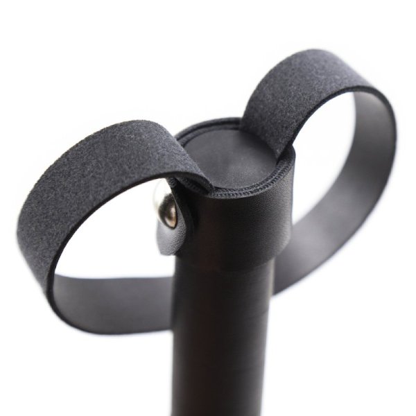 (image for) Black Adult Leather Flogger
