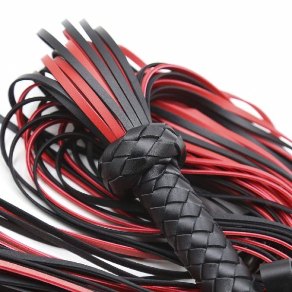 (image for) Queen's Whip Prop Loose Whip
