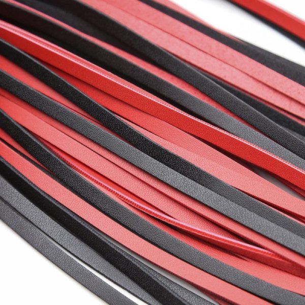 (image for) Queen's Whip Prop Loose Whip