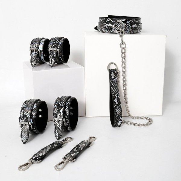 (image for) Snake Color Bondage Kit