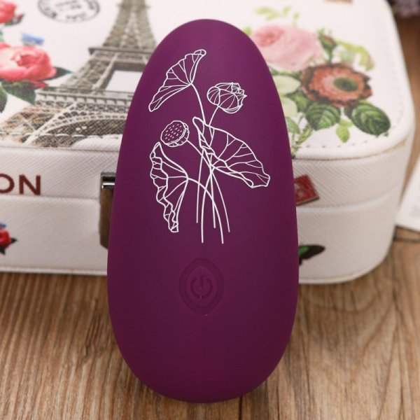 (image for) Luxry Silicone Clitoral Vibrator