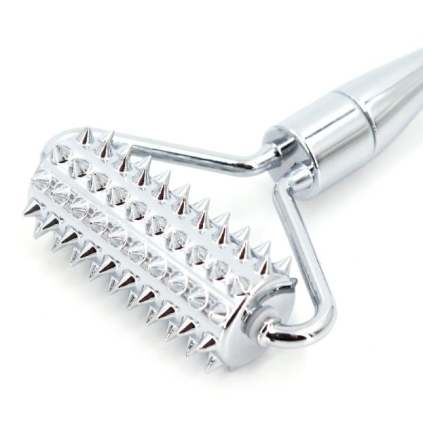 (image for) Zinc Alloy Microneedle Roller Massager