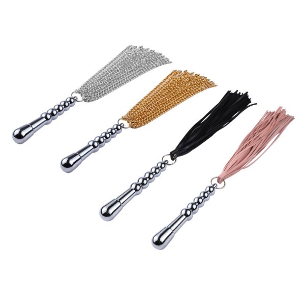 (image for) Metal Handle With Leather Whip