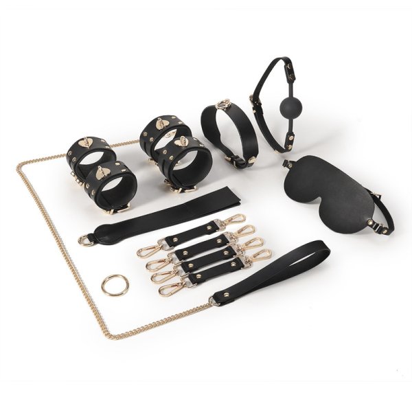(image for) Real Leather Heart Locker Bondage Kit