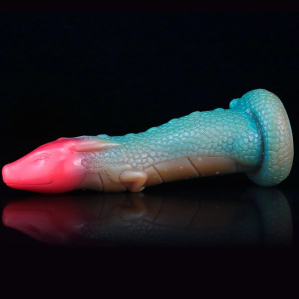(image for) Dragon Lifelike Silicone Dildo