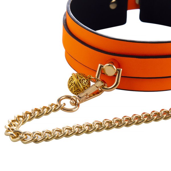 (image for) Noctilucous Bondage Collar