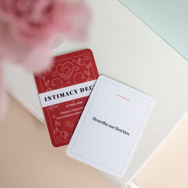 (image for) Intimacy Deck Couple Game Card