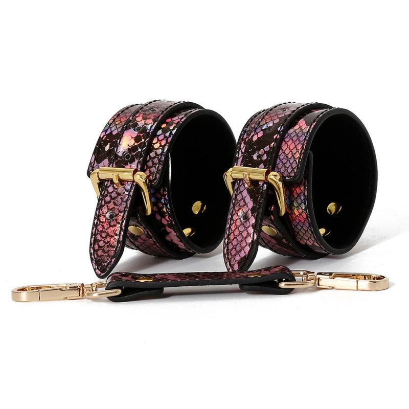 (image for) Serpentine Wirst And Ankle Cuffs
