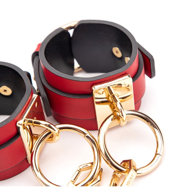 (image for) Golden Chain Cuffs