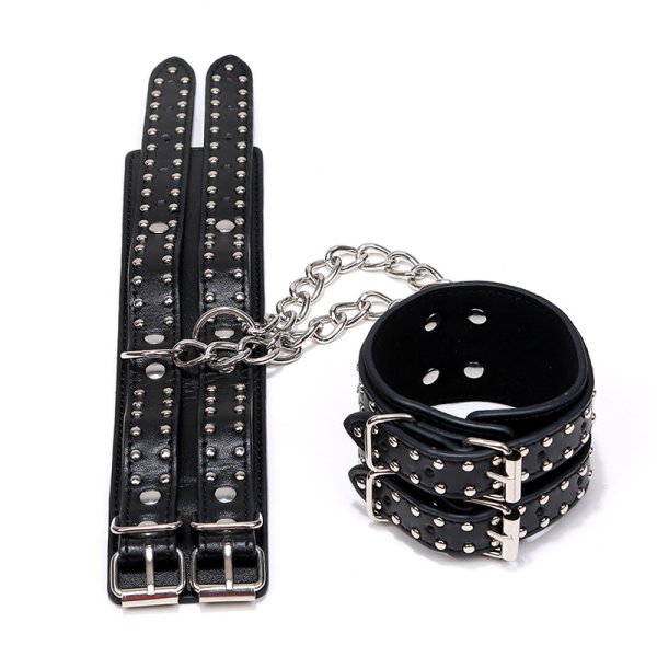 (image for) Wrist Cuffs with Beads