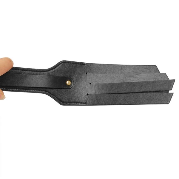 (image for) Strict Leather Bondage Slapping Paddle