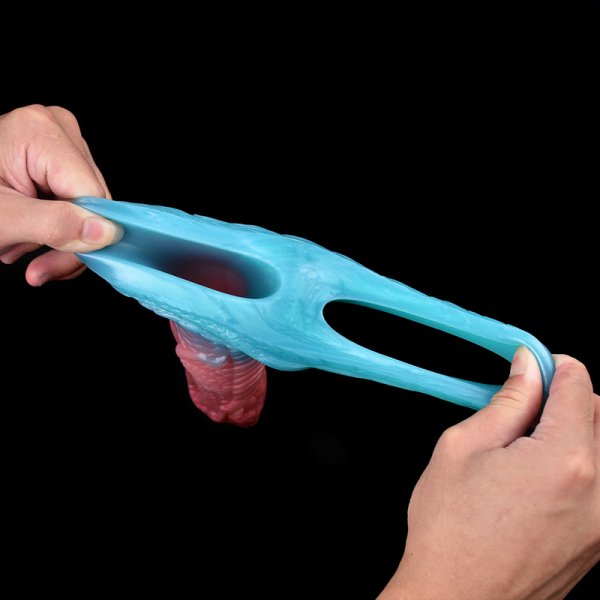 (image for) Wolf Head Silicone Penis Sleeve