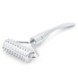 (image for) Zinc Alloy Microneedle Roller Massager