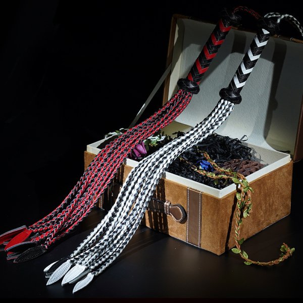 (image for) Premium Leather Cat O' Nine Tails Whip - 60cm