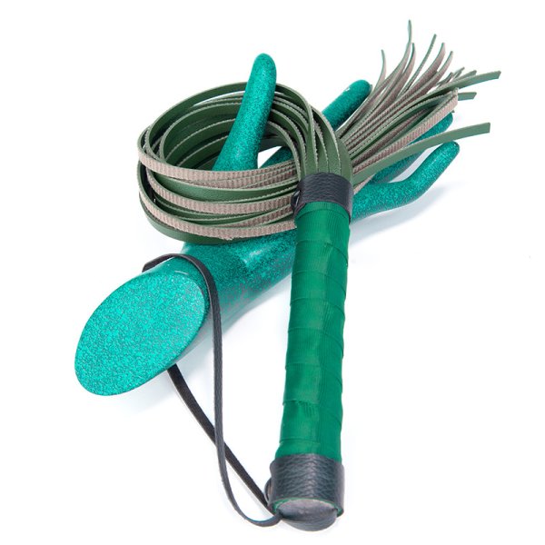 (image for) Green Leather Role-Playing Whip