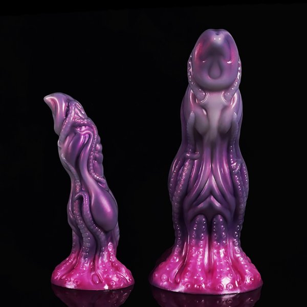 (image for) Hugos Realistic Monster Dildo