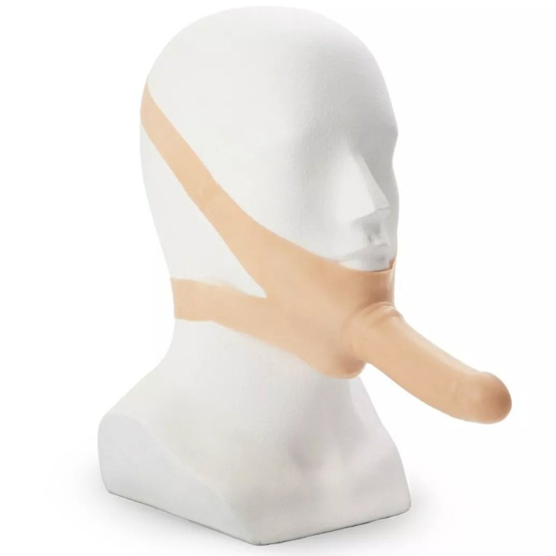 (image for) Chin Starp On Latex Dong