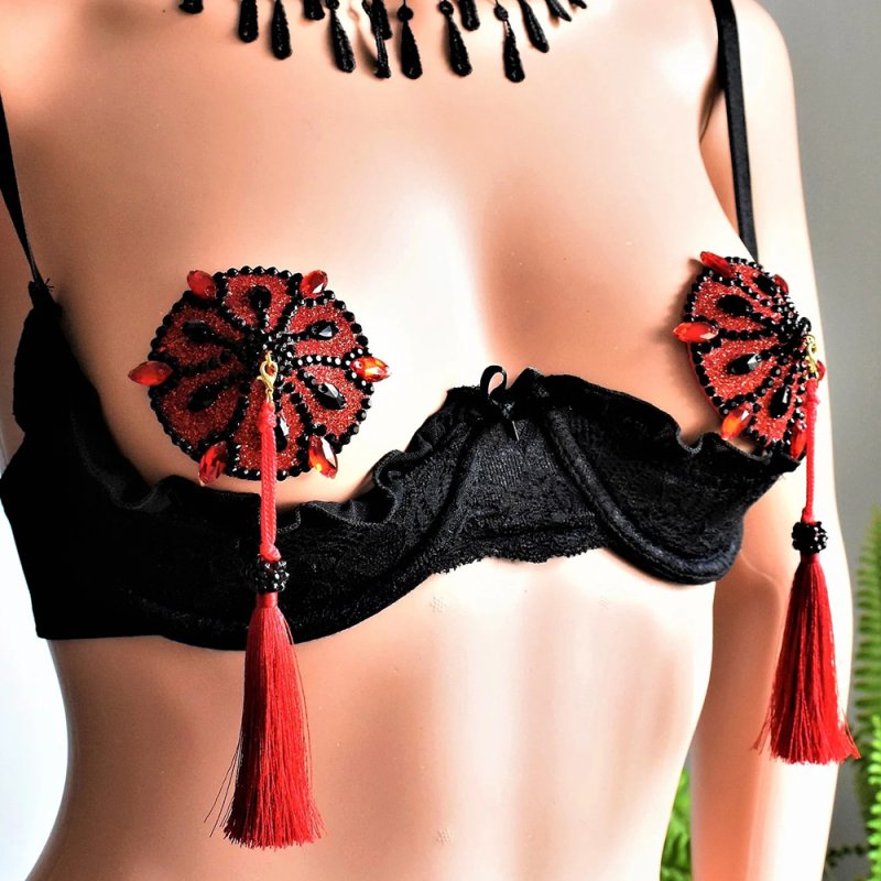 (image for) Reusable Pasties With Chainette Tassel