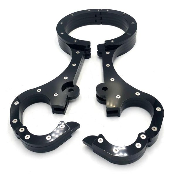 (image for) Crystal Collars And Handcuffs Cangue