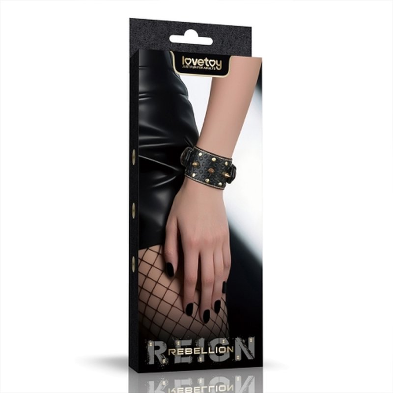 (image for) Vintage Riveted Wristband