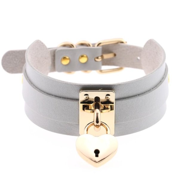 (image for) Golden Heart Lock Neck Necklace