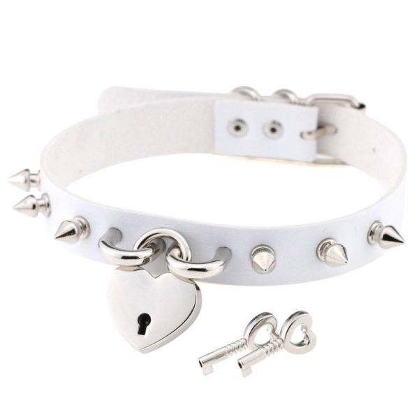 (image for) Studded Heart Lock Pendant Collar
