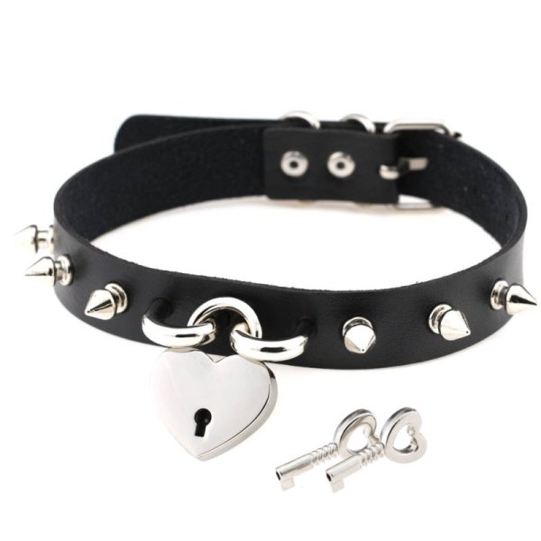 (image for) Studded Heart Lock Pendant Collar