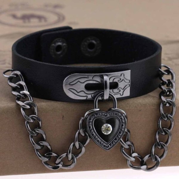 (image for) Heart-shaped Lock Bracelet
