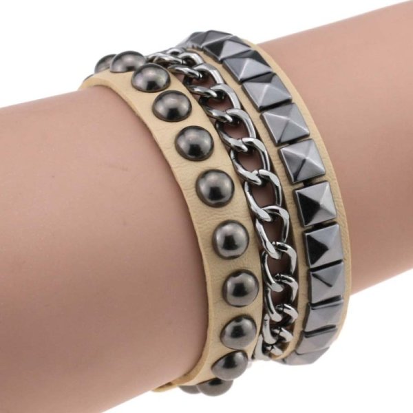 (image for) Square Stud Bracelet