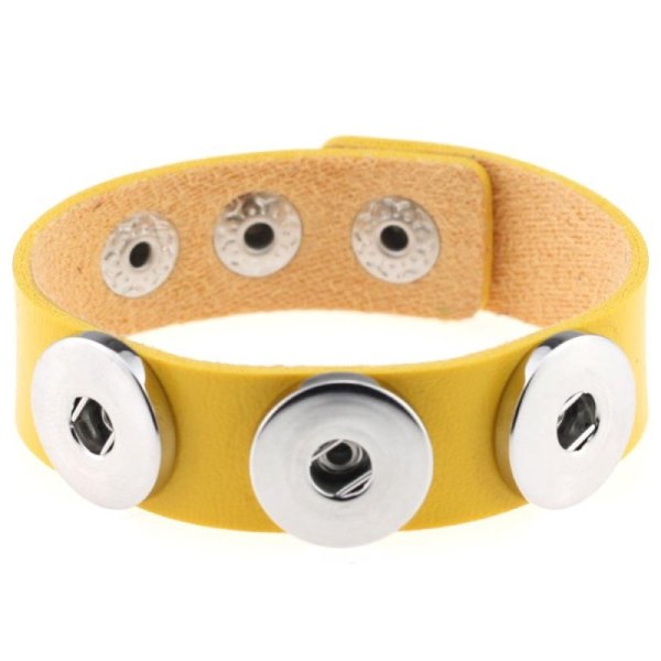 (image for) Button Lock Bracelet