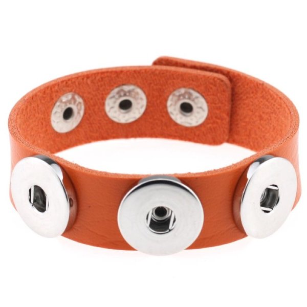 (image for) Button Lock Bracelet