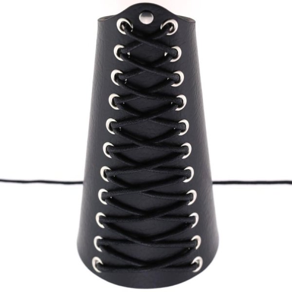 (image for) Strap Leather Bracers
