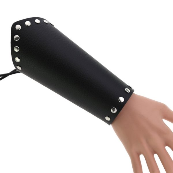 (image for) Leather Waxed Cycling Bracers