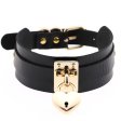 (image for) Golden Heart Lock Neck Necklace