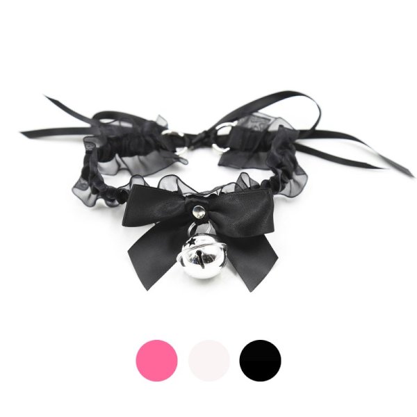 (image for) Lace Collar With Bell