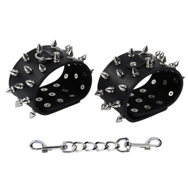 (image for) Snap Wrist and Ankle Cuffs With Nails