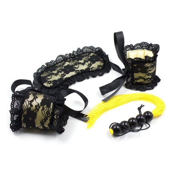 (image for) Lace Blindfold & Cuffs Bondage Kit
