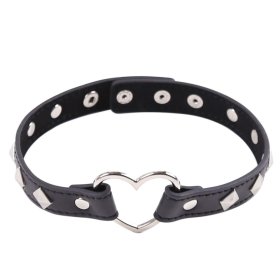 Heart Metal Bondage Collar
