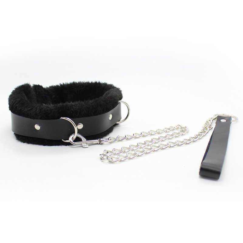 (image for) Fur Lined Bondage Slave Collar