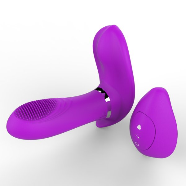 (image for) Heating Passionate Harness Vibrator