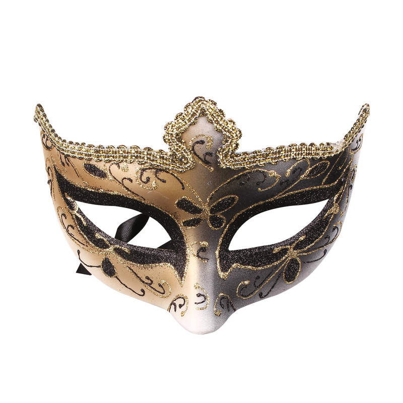 (image for) Crown Lace Mask