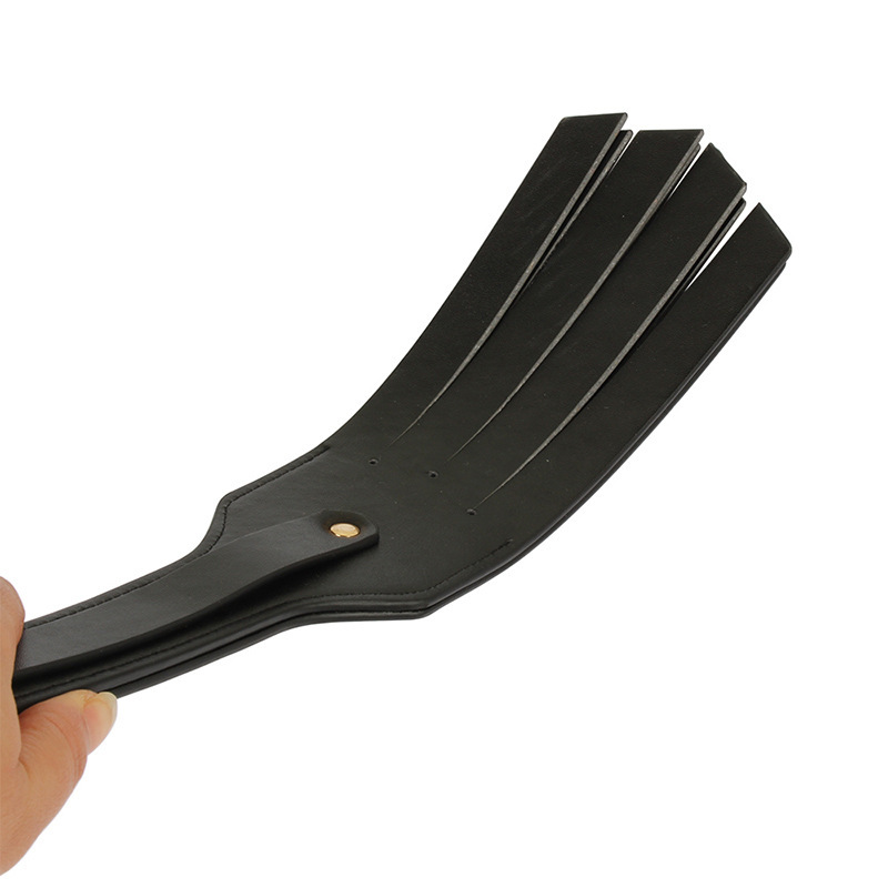 (image for) Strict Leather Bondage Slapping Paddle