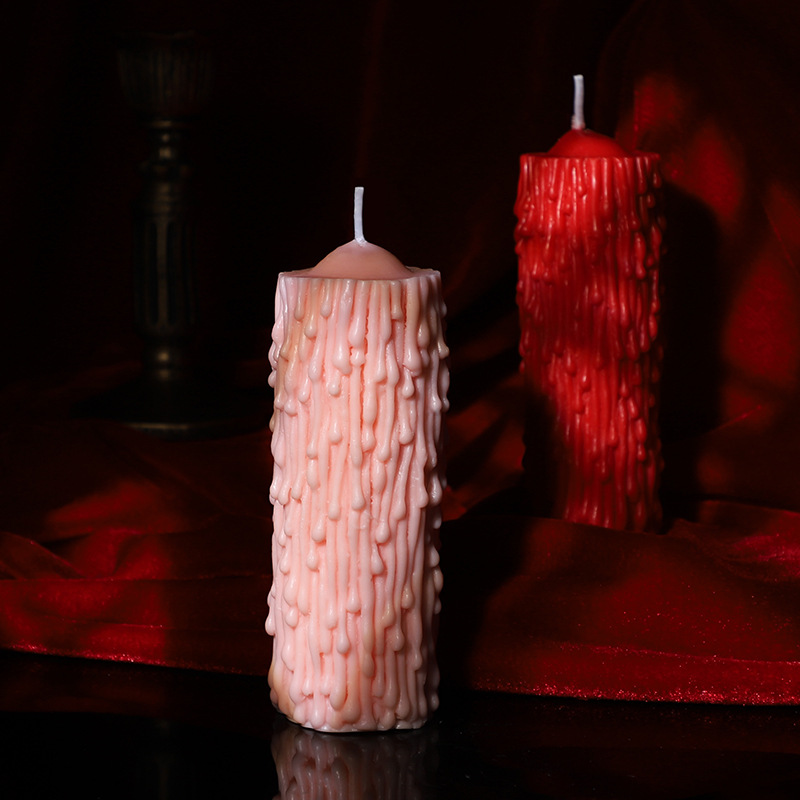 (image for) Thorn Drip Candle