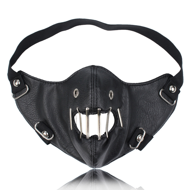 (image for) Trapped Animal Paperclip Mask