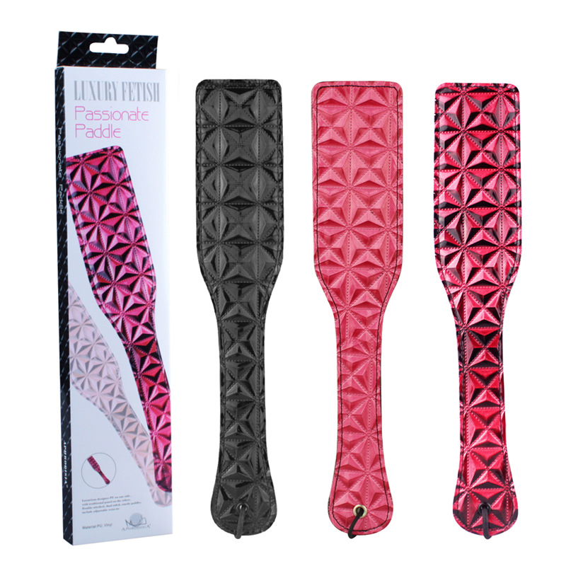 (image for) Diamond Patterned Paddle
