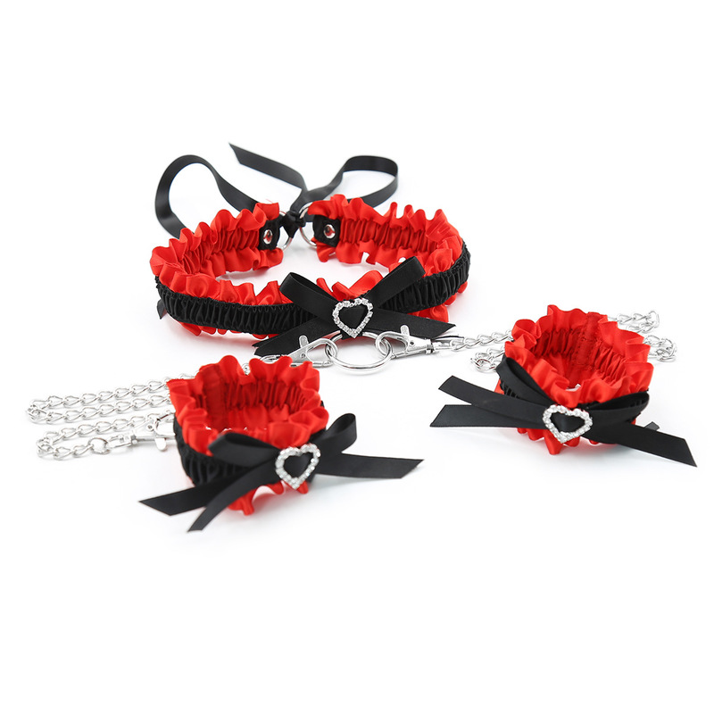 (image for) Bow Collar With Cuffs
